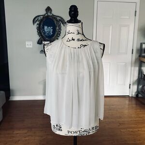 Alice + Olivia White Silk  Blouse